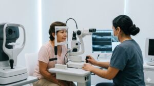 Tomografía coherencia óptica OCT para qué sirve cuándo se recomienda Perú